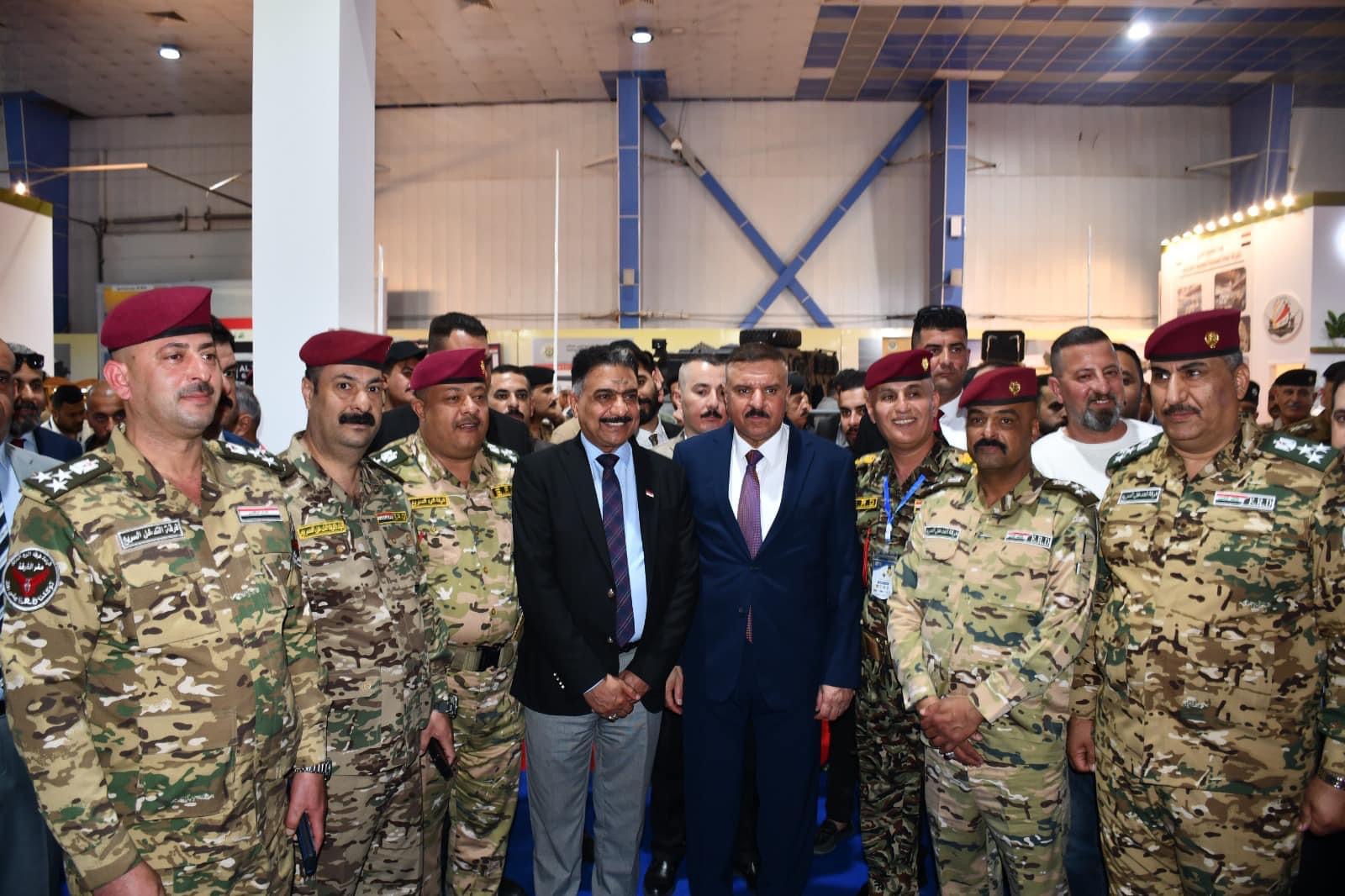 رئيس هيأة التصنيع الحربي يستقبل وزيري الدفاع والداخلية في معرض الامن والدفاع والصناعات الحربية